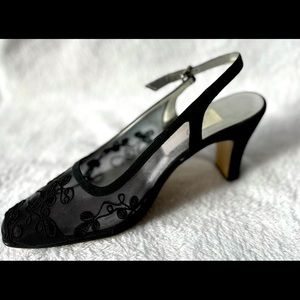 Dolce by Pierre Black Heel